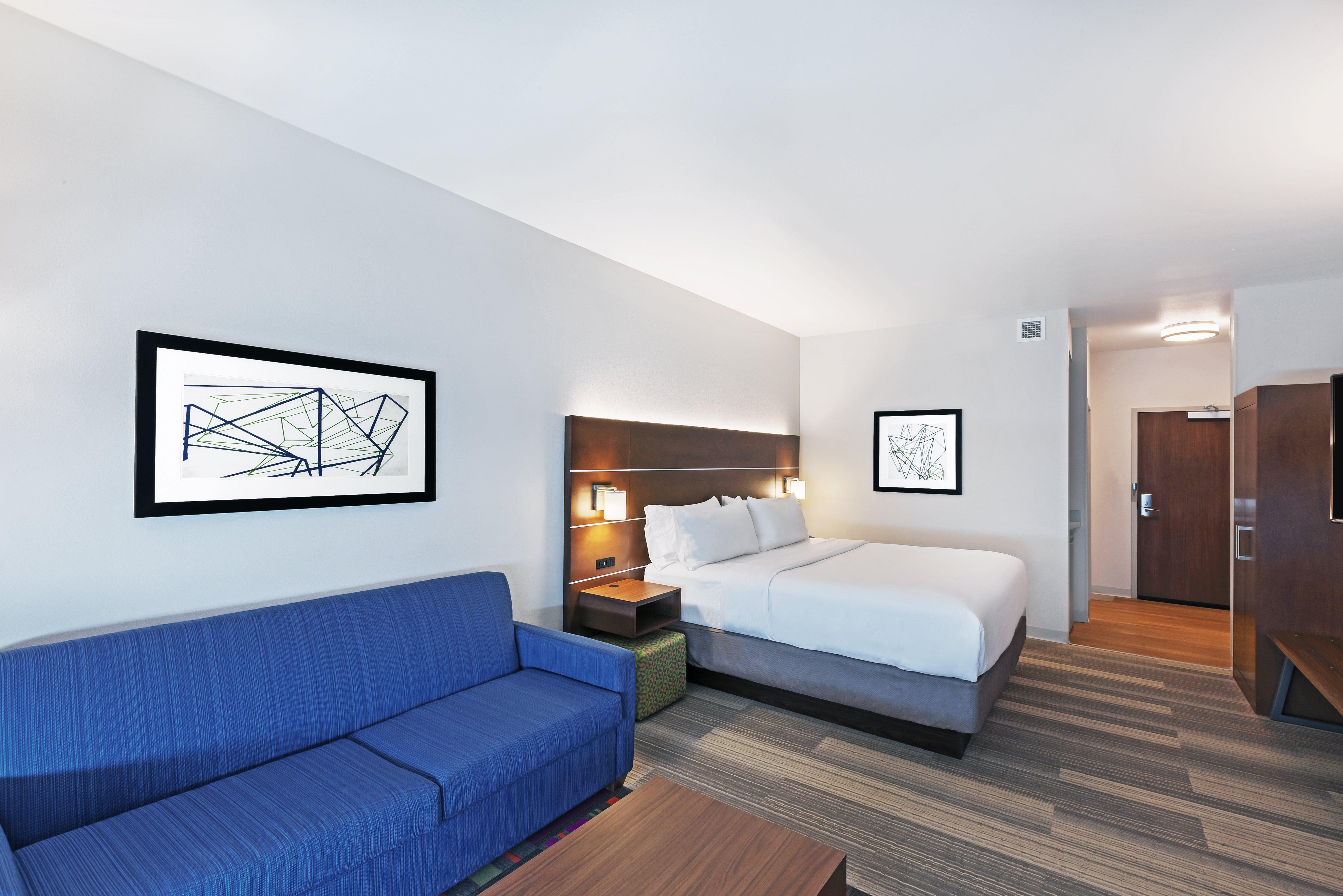 Holiday Inn Express And Suites Chanute By Ihg Exterior foto